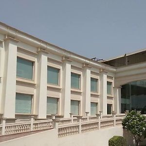 Udman Hotels And Resorts By Ferns N Petals